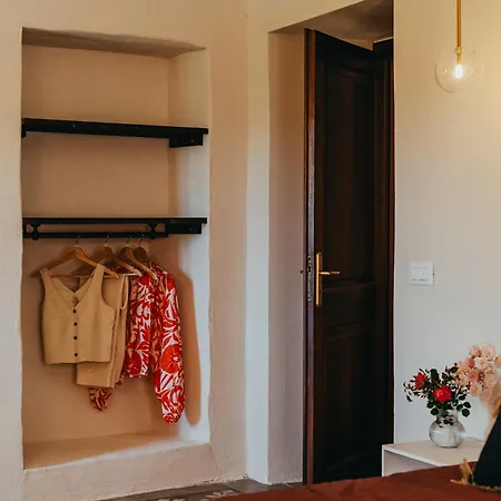 La Casa Dei Caprioli Nocleg ze śniadaniem Bubbio